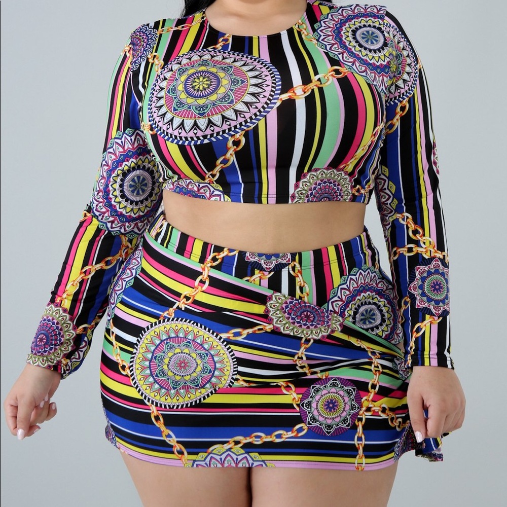 Medallion Chain Swim Set